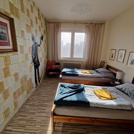 Touch Of History Apartment Bratislava Bagian luar foto