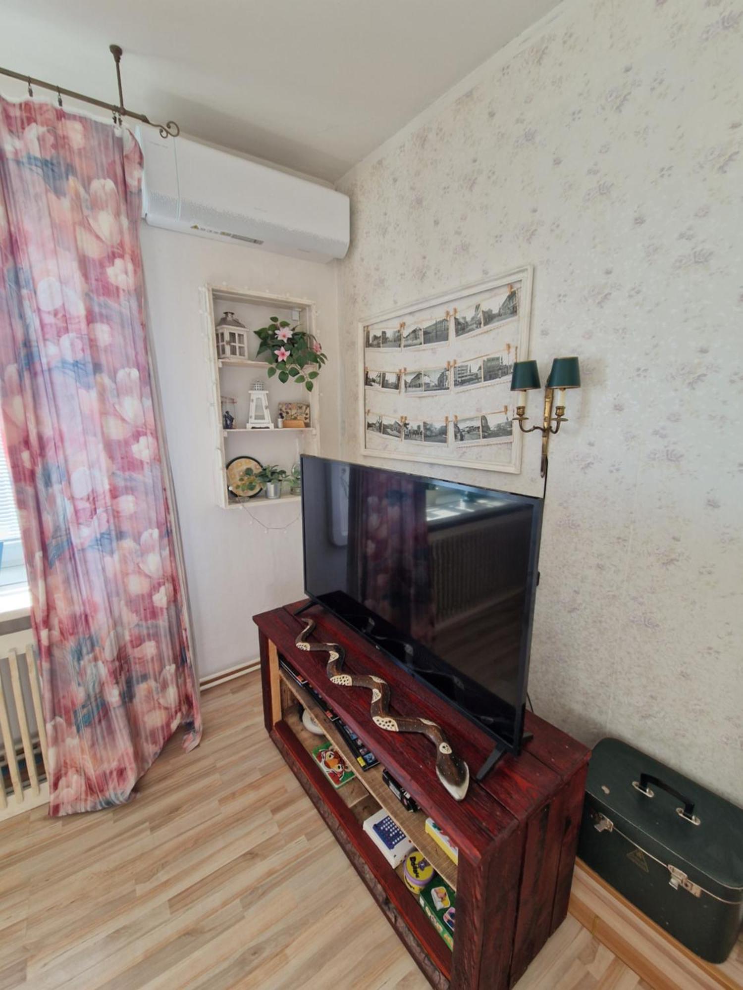 Touch Of History Apartment Bratislava Bagian luar foto