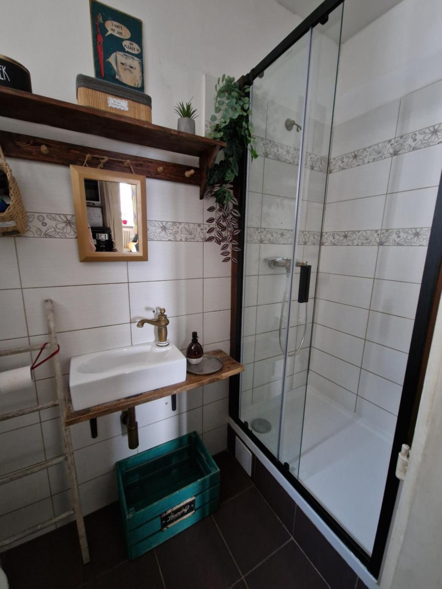 Touch Of History Apartment Bratislava Bagian luar foto