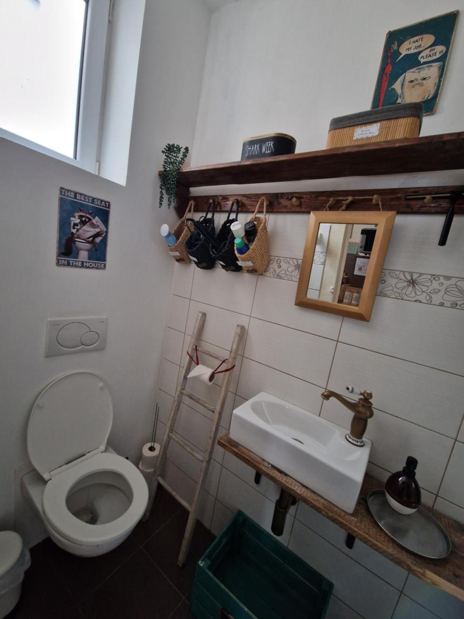 Touch Of History Apartment Bratislava Bagian luar foto